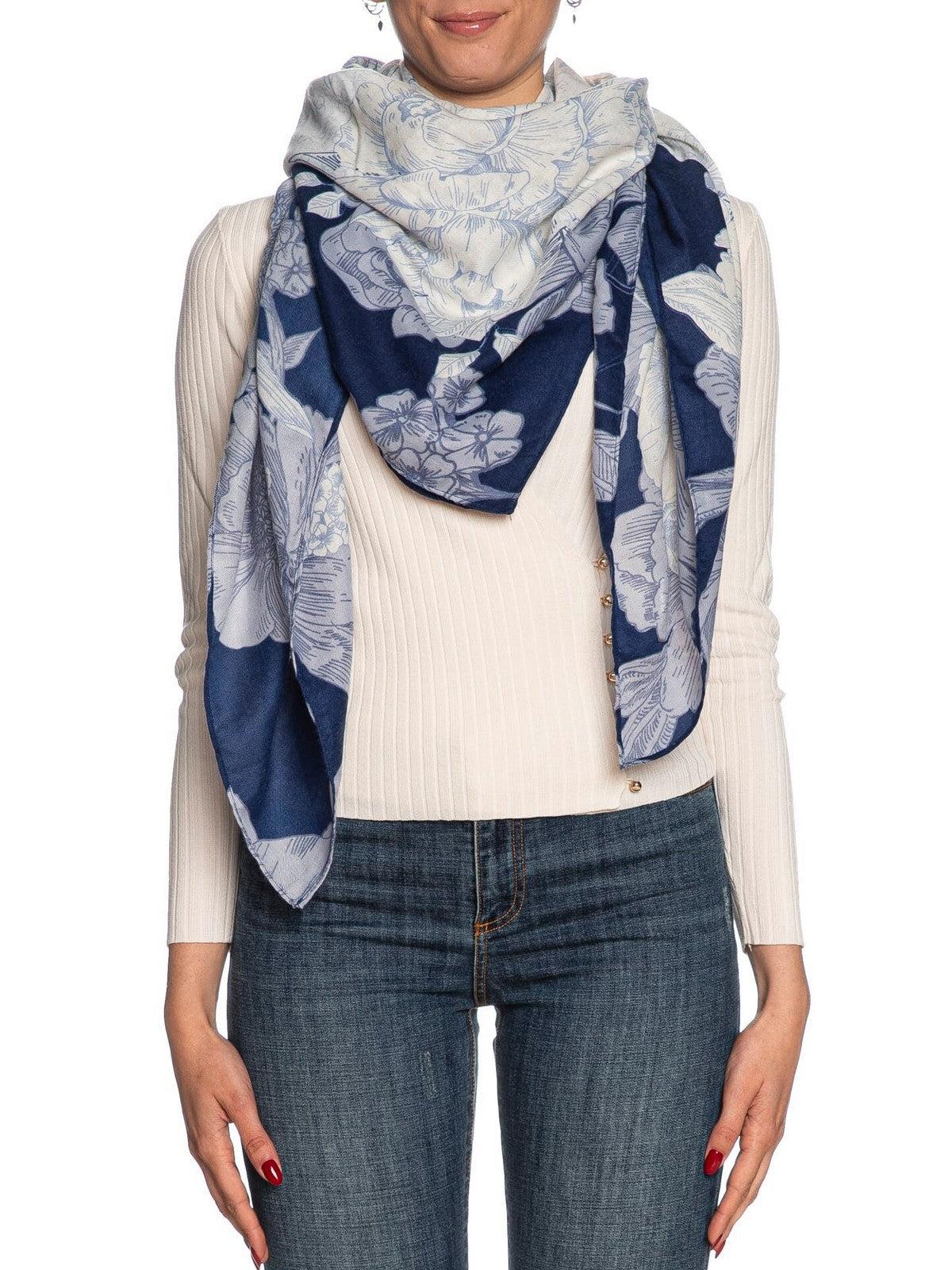 GUESS Foulard Donna Kefiah 140X140 AW9988 POL03 BLU Blu - Stilato